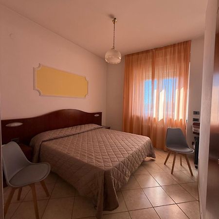 Grifone Hotel Perugia Ngoại thất bức ảnh