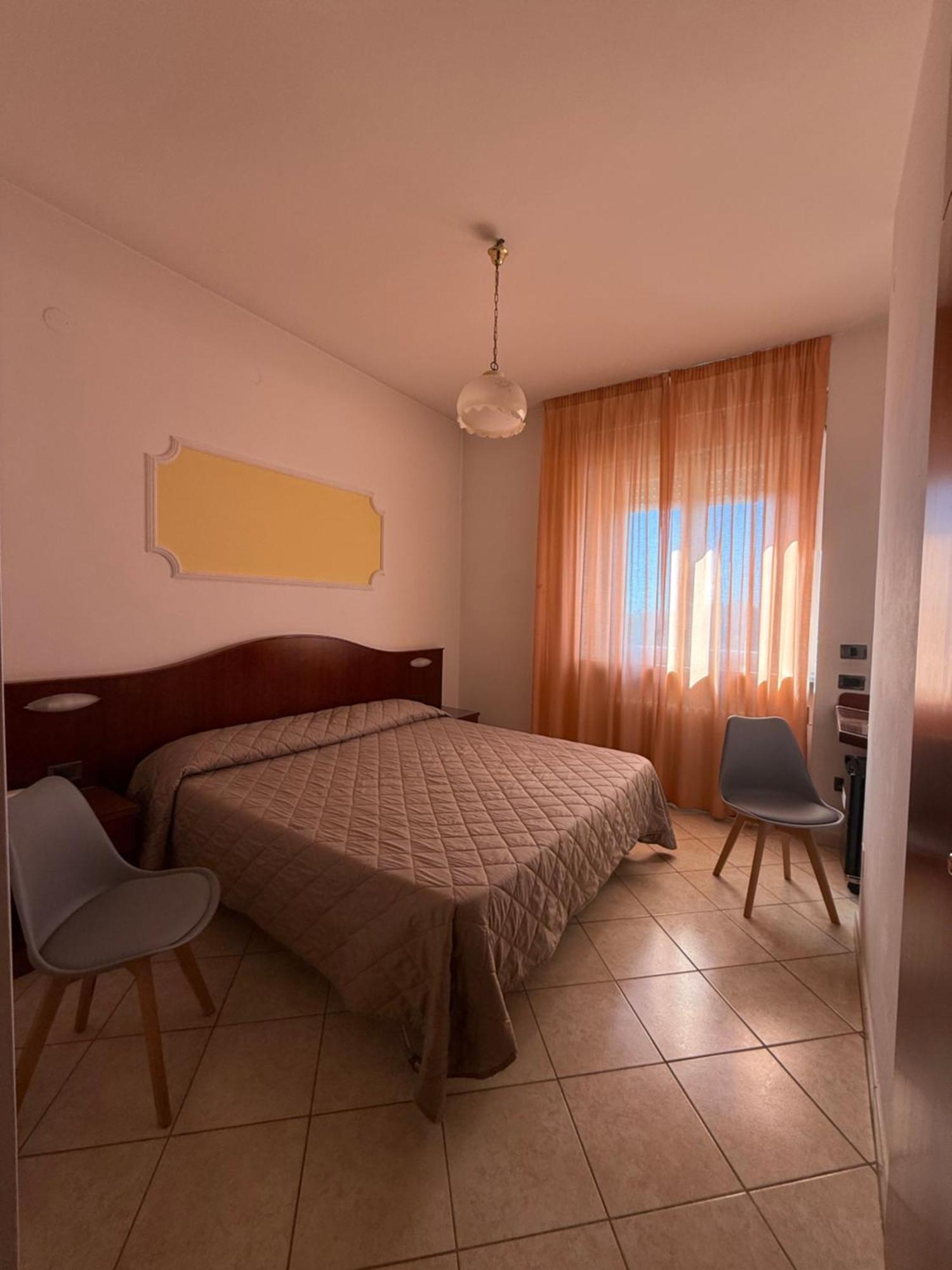 Grifone Hotel Perugia Ngoại thất bức ảnh